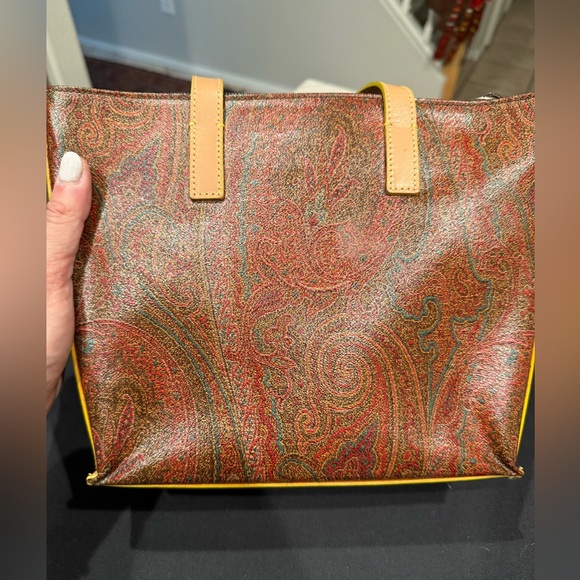 Etro Burgundy Paisley Zip Top Tote Handle Bag
Neon Trim Accents - Picture 16 of 16